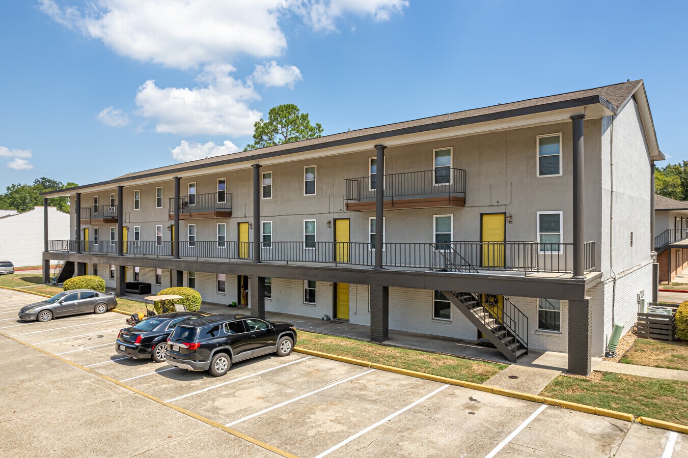 5151 Highland Rd, Baton Rouge, LA 70808