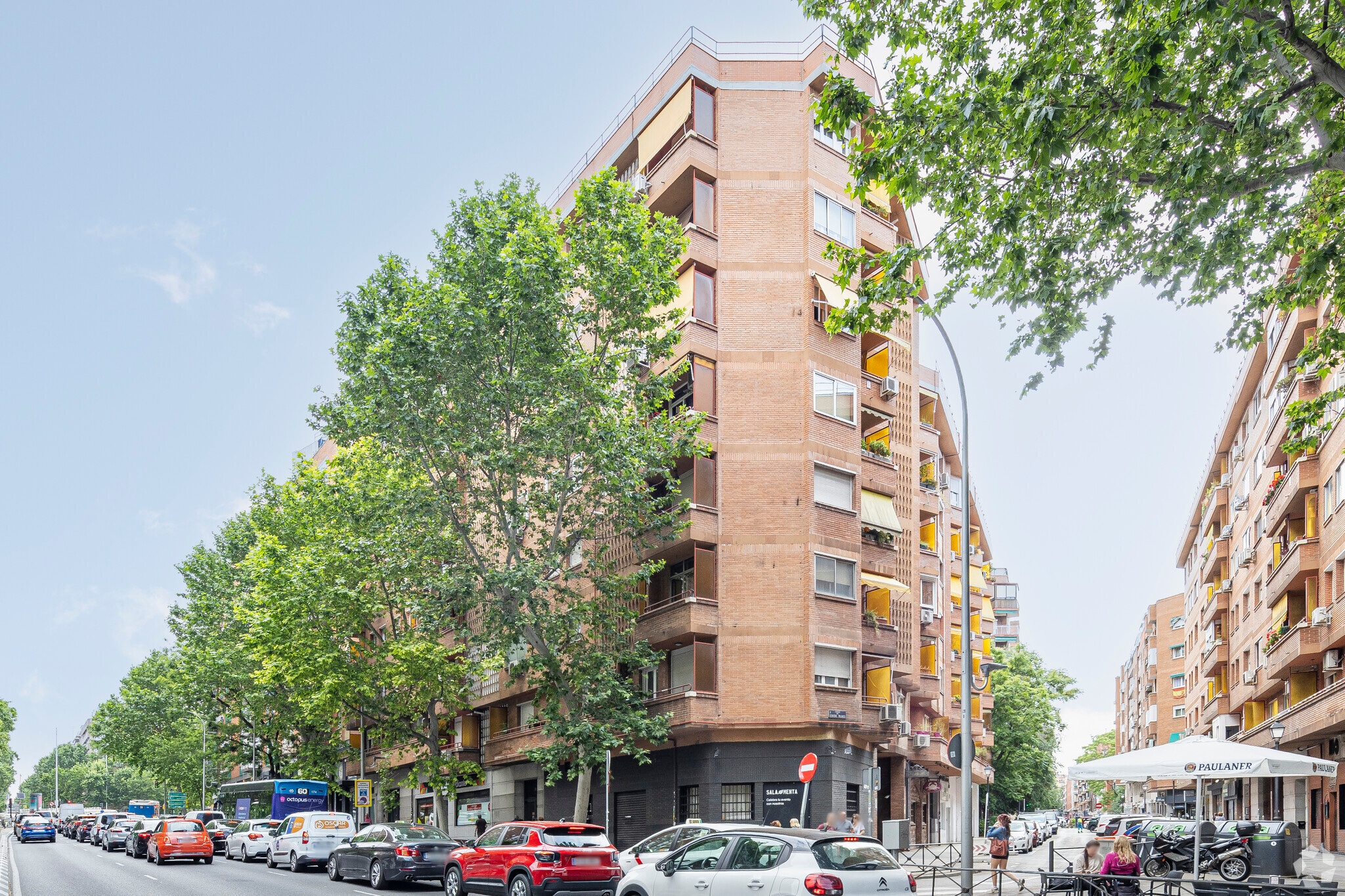 Multifamily in Madrid, Madrid for sale Building Photo- Image 1 of 2