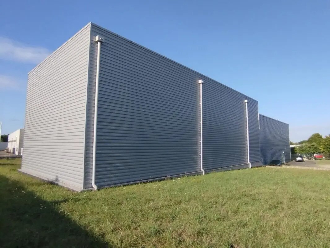 Flex in Toulouse for lease Building Photo- Image 1 of 8