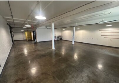 4812-4834 N Interstate Ave, Portland, OR for lease - Building Photo - Image 2 of 4