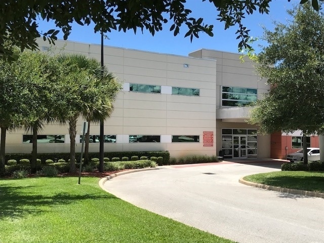 1061 Medical Center Dr, Orange City, FL for sale - Building Photo - Image 1 of 1