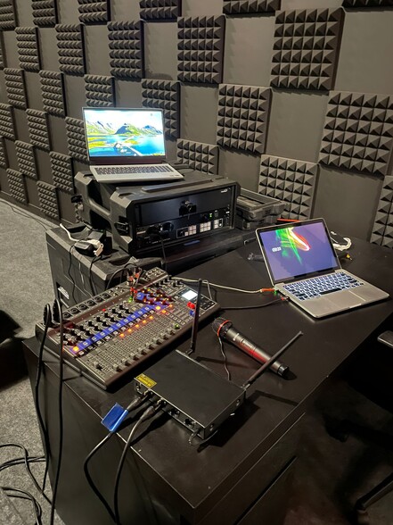 2121 S Hiawasee Rd, Orlando, FL for lease - Building Photo - Image 2 of 53