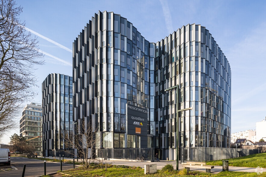 42-46 Avenue Aristide Briand, Bagneux for lease - Primary Photo - Image 1 of 6