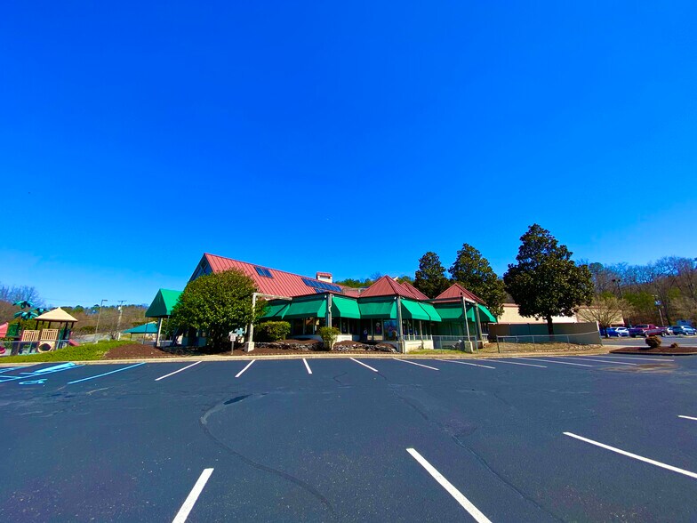 4330 Franklin Rd, Roanoke, VA for sale - Building Photo - Image 1 of 1