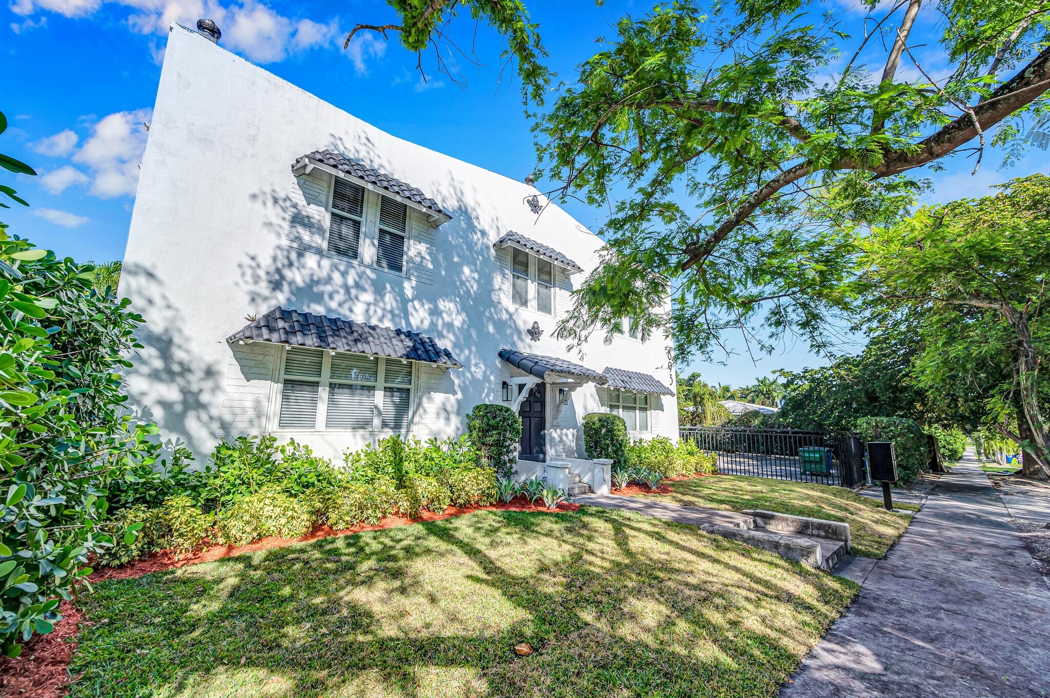 893 NE 81st St, Miami, FL for sale Building Photo- Image 1 of 21