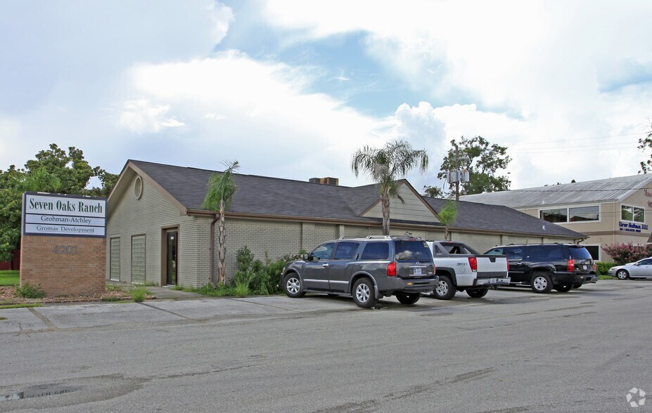 4201 W Broadway St, Pearland, TX for sale - Primary Photo - Image 1 of 1