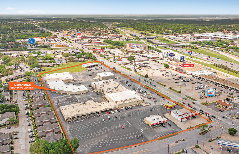 Fairmeadows Shopping Center portfolio of 7 properties for sale on LoopNet.com - Building Photo - Image 2 of 16