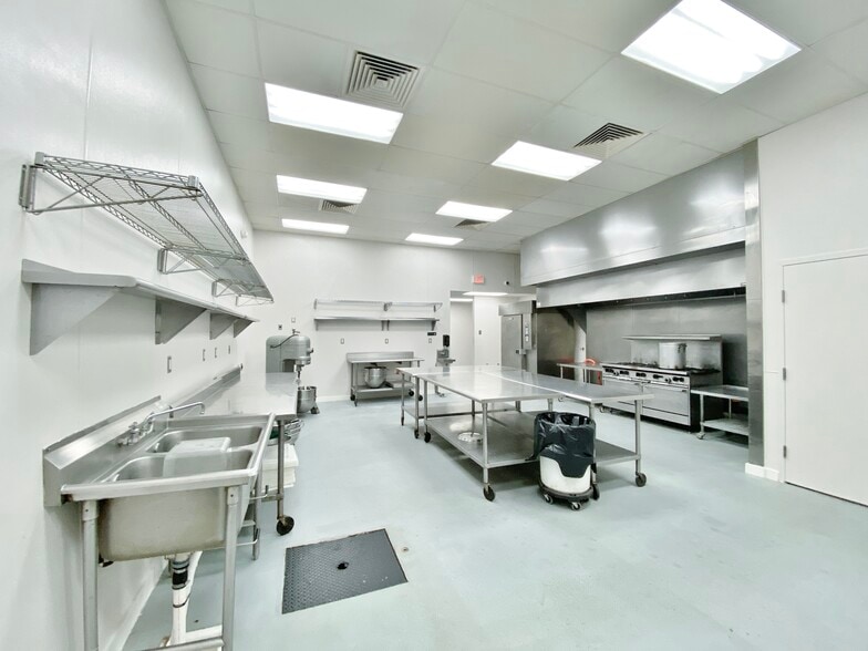 1100-1146 Taft St, Rockville, MD for lease - Building Photo - Image 2 of 26