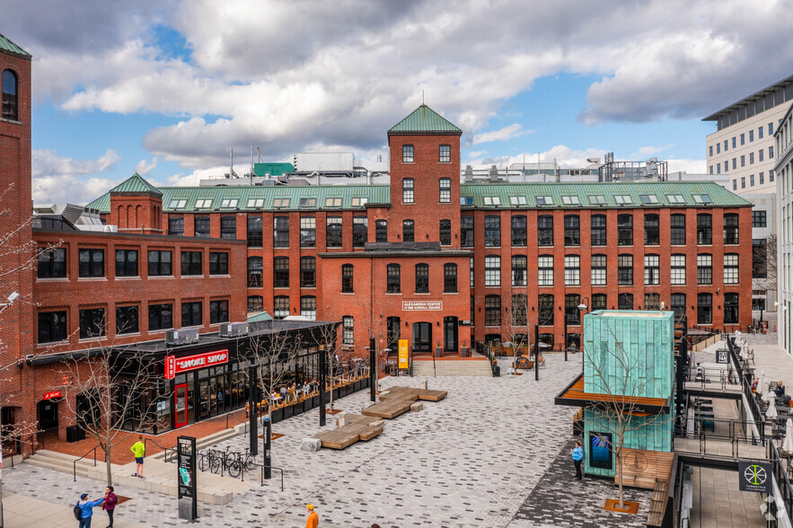 1 Kendall Sq, Cambridge, MA for lease - Primary Photo - Image 1 of 7