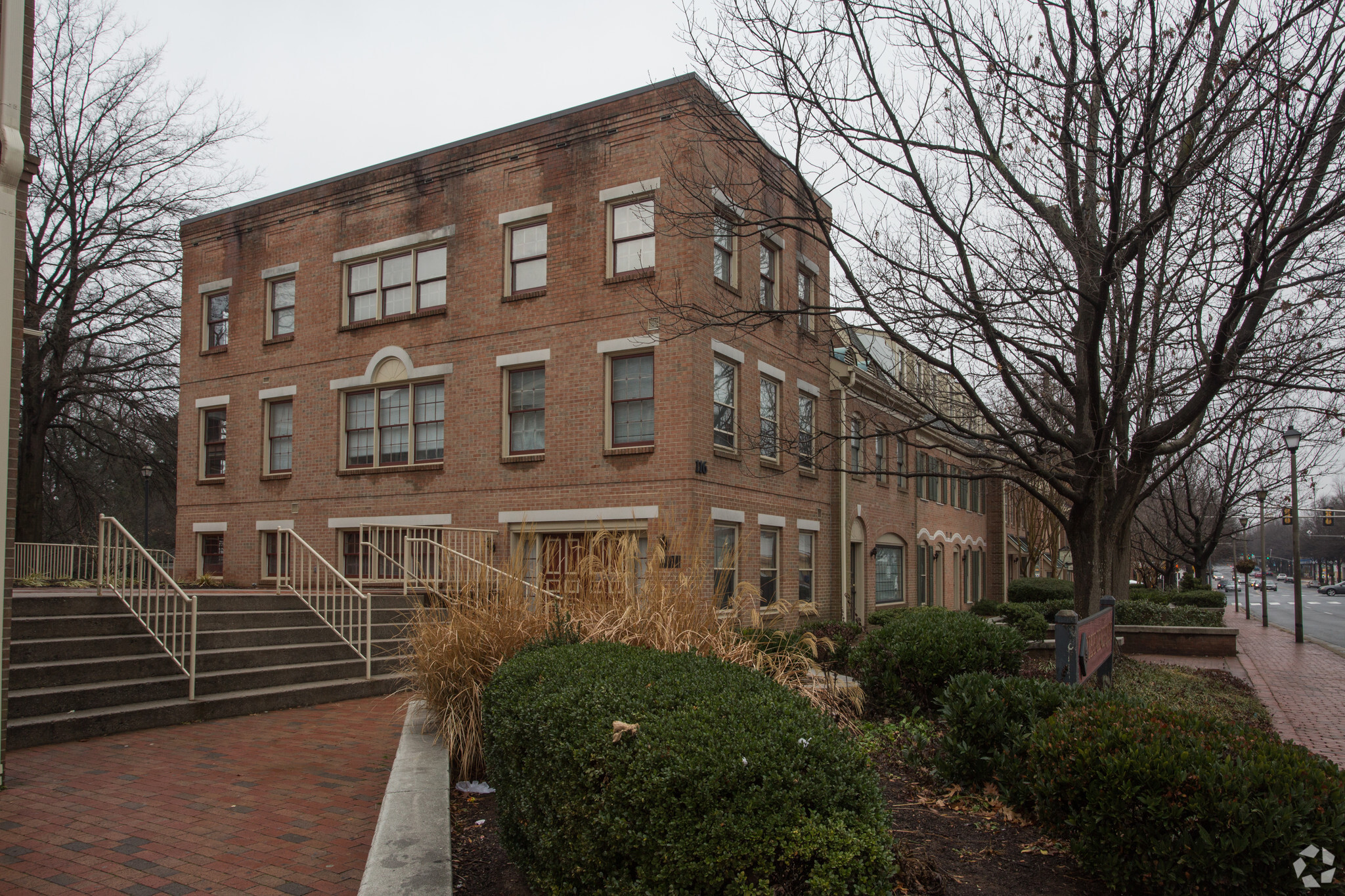 108-116 E Broad St, Falls Church, VA for sale Primary Photo- Image 1 of 1