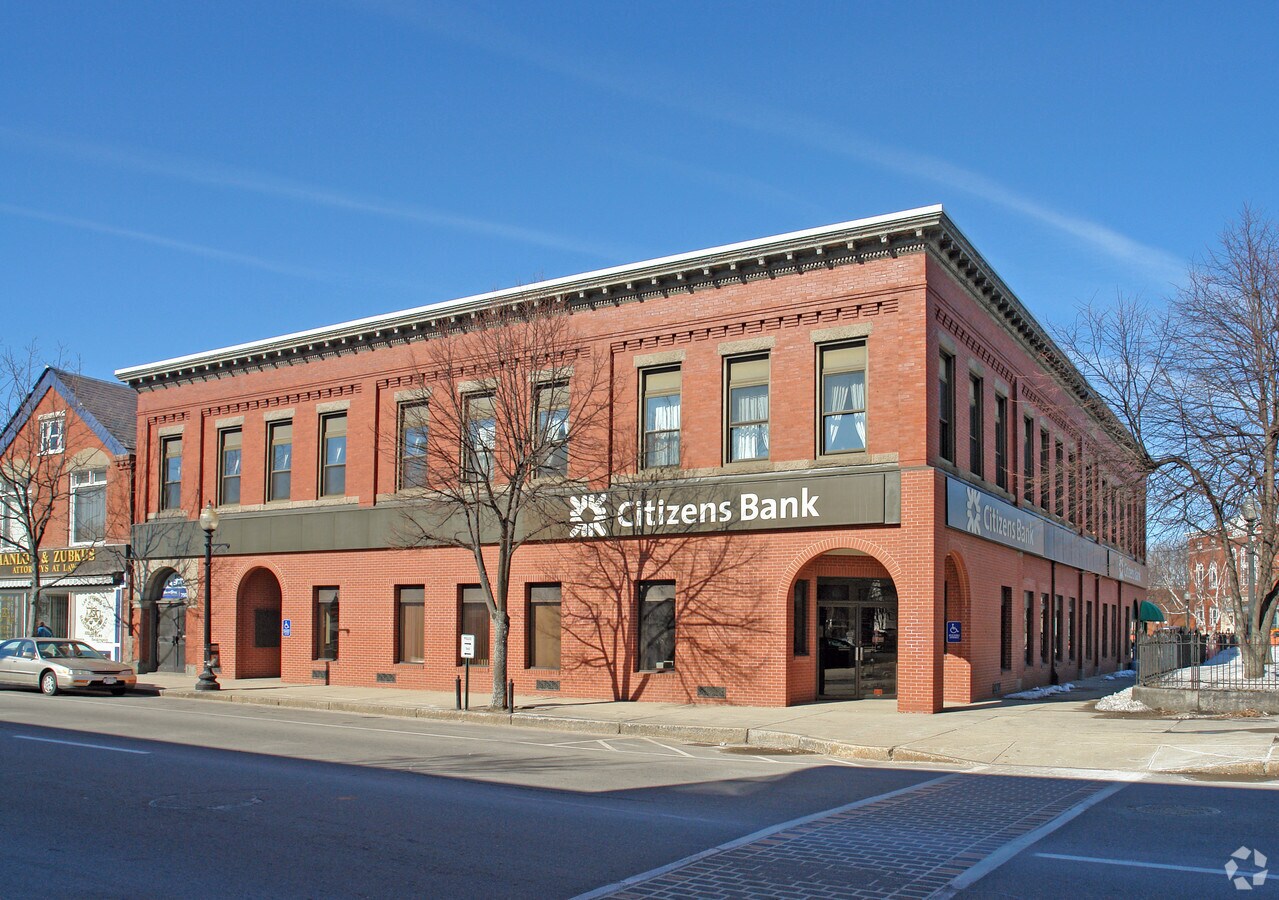 1 N Main St, Rochester, NH 03867