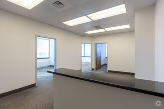 800 E Northwest Hwy, Palatine, IL for lease Interior Photo- Image 2 of 17