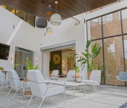 2331 W Northwest Hwy, Dallas, TX for lease Interior Photo- Image 2 of 4