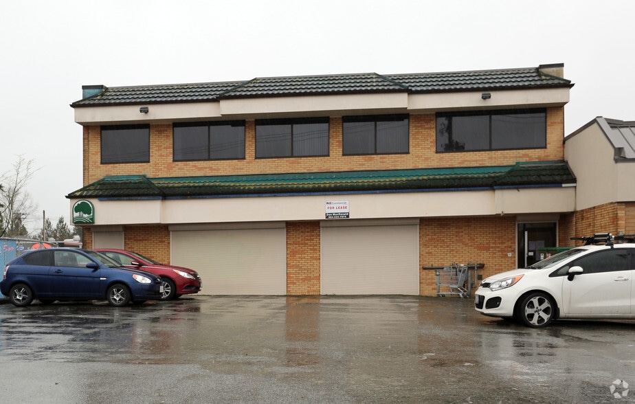 22575 Lougheed Hwy, Maple Ridge, BC for lease - Building Photo - Image 2 of 7
