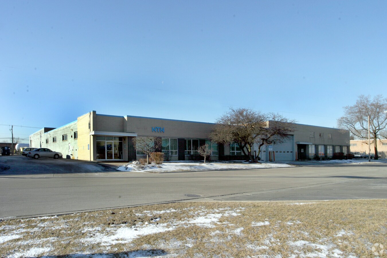 9515 Winona Ave, Schiller Park, IL 60176 American Ntn