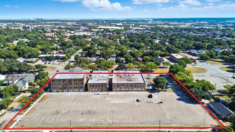 1519 Circle Park Blvd, Fort Worth, TX for sale - Building Photo - Image 2 of 97