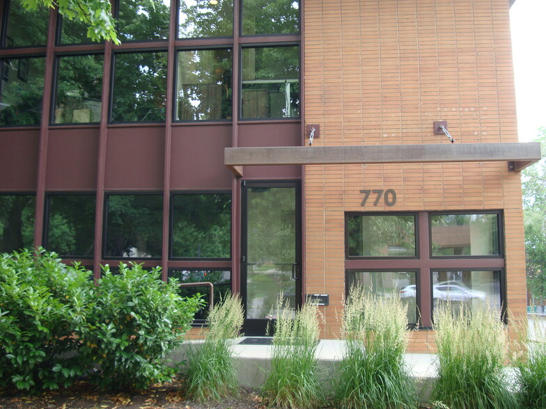 770 E South Temple, Salt Lake City, UT for lease - Building Photo - Image 1 of 5