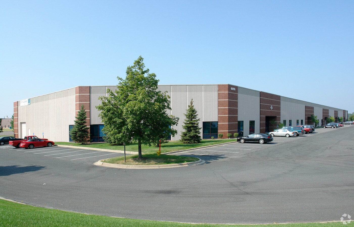 6055 Nathan Ln, Plymouth, MN 55442