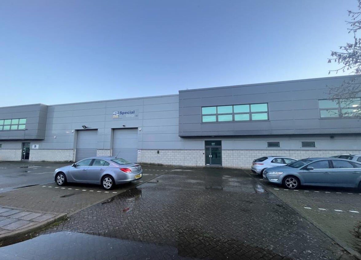 Dencora Way, Luton for sale Building Photo- Image 1 of 1