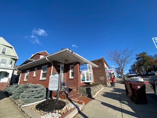 564 Broadway, Everett, MA for sale - Primary Photo - Image 1 of 1