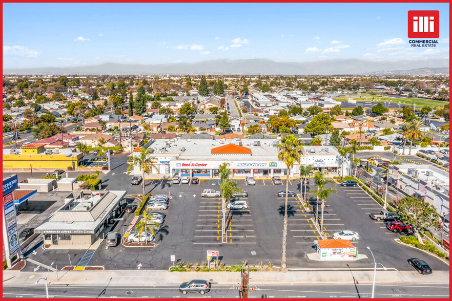 11021-11035 Rosecrans Ave, Norwalk, CA for lease - Building Photo - Image 1 of 12