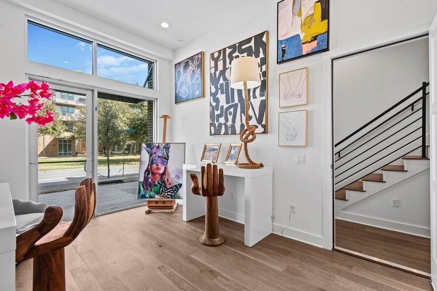 3824 Berkman Dr, Austin, TX for sale - Building Photo - Image 3 of 24