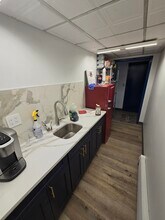 5997 Riverdale Ave, Bronx, NY for lease Interior Photo- Image 2 of 11