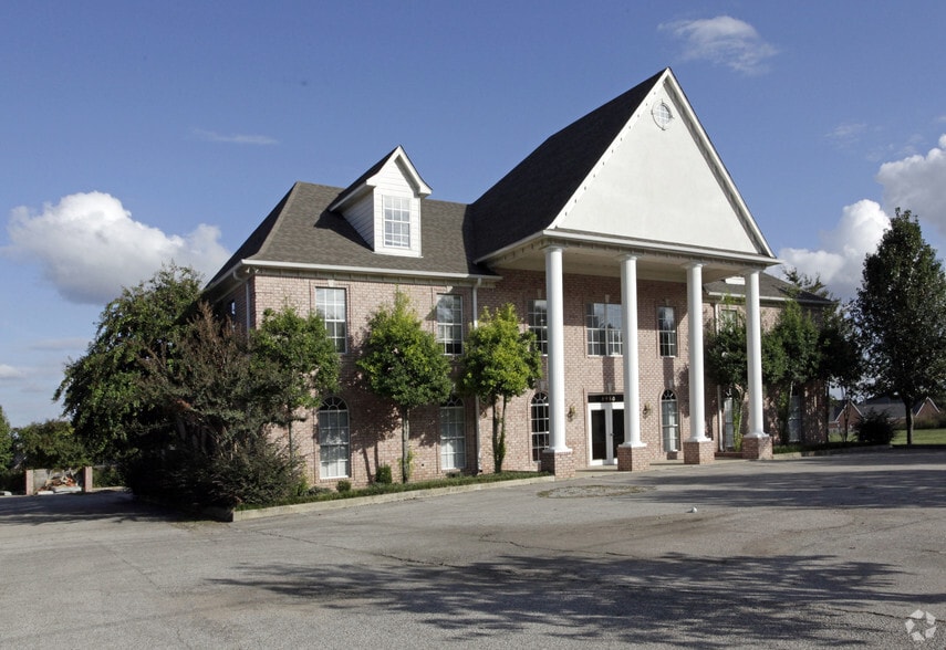 8880 Germantown Rd, Olive Branch, MS 38654