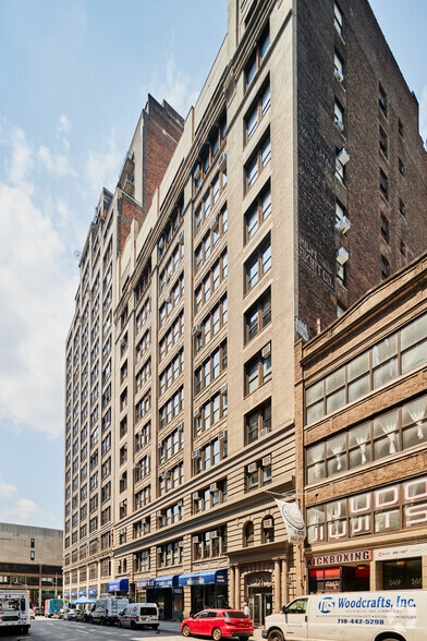 153 W 27th St, New York, NY for lease - Building Photo - Image 1 of 6