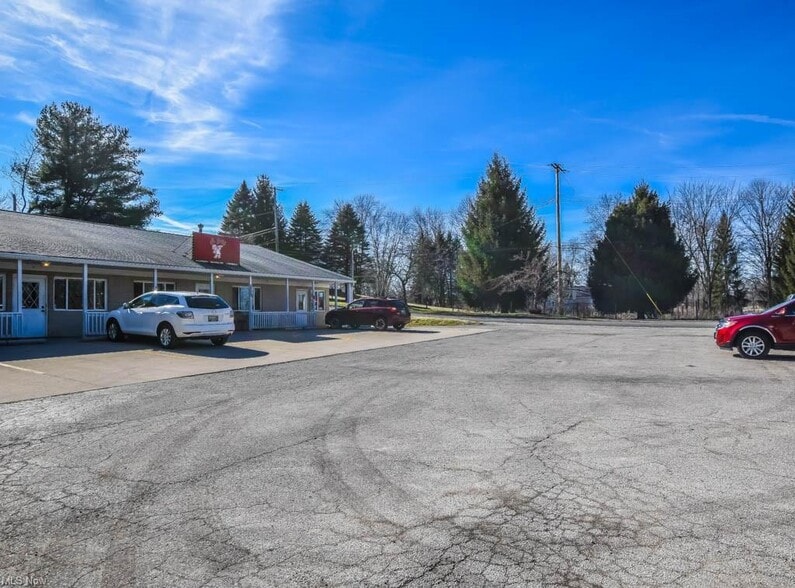 1064 Tallmadge Rd, Kent, OH 44240 Retail for Sale