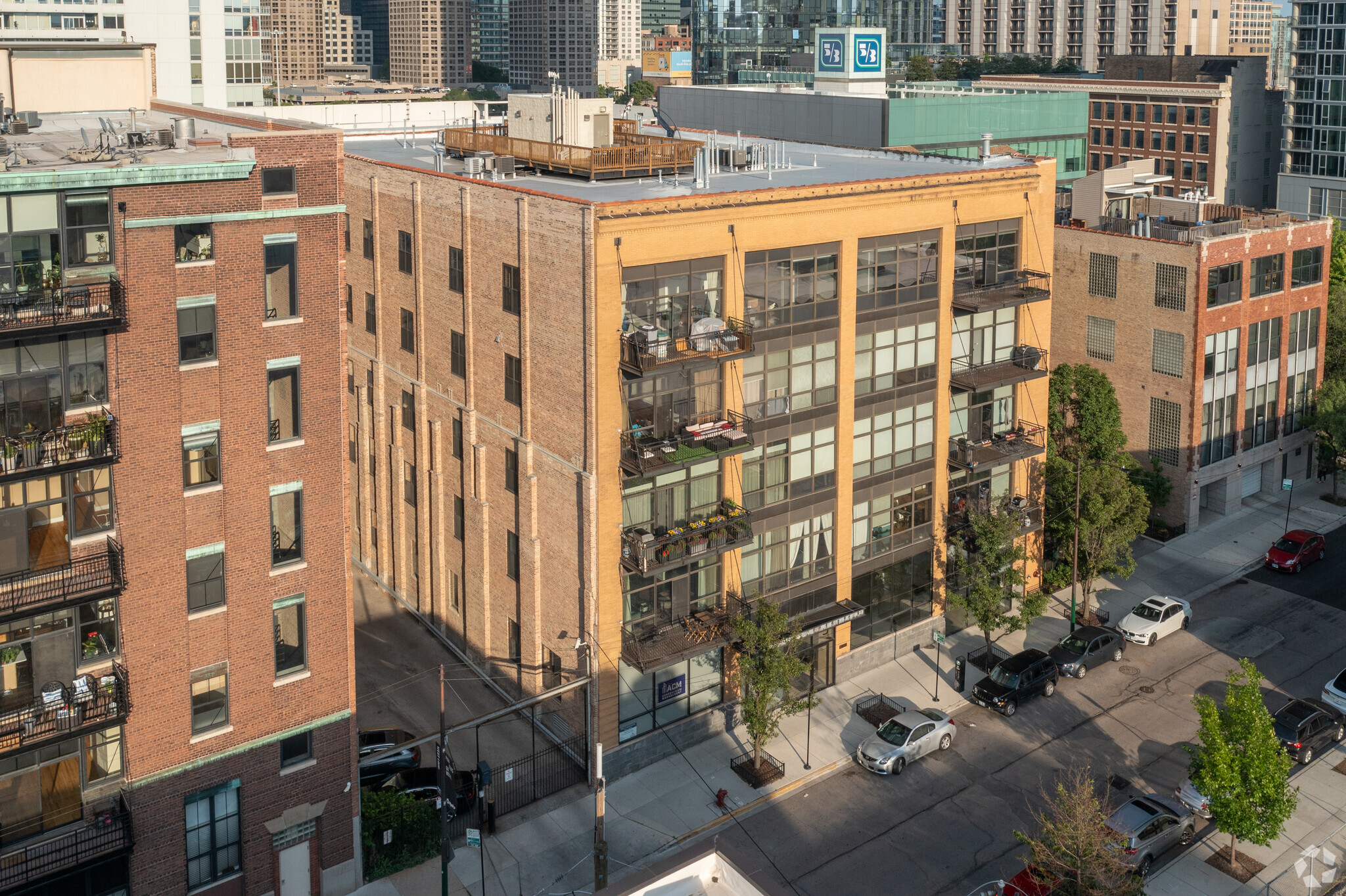 19-27 N Green St, Chicago, IL for sale Primary Photo- Image 1 of 1