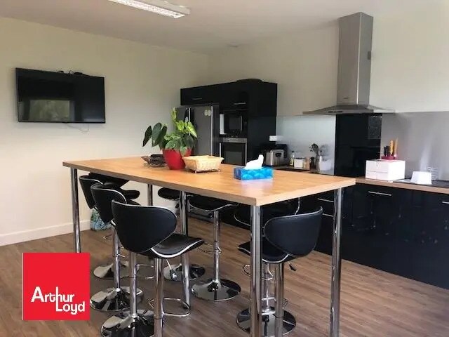 Office in Chartres for lease - Interior Photo - Image 3 of 3