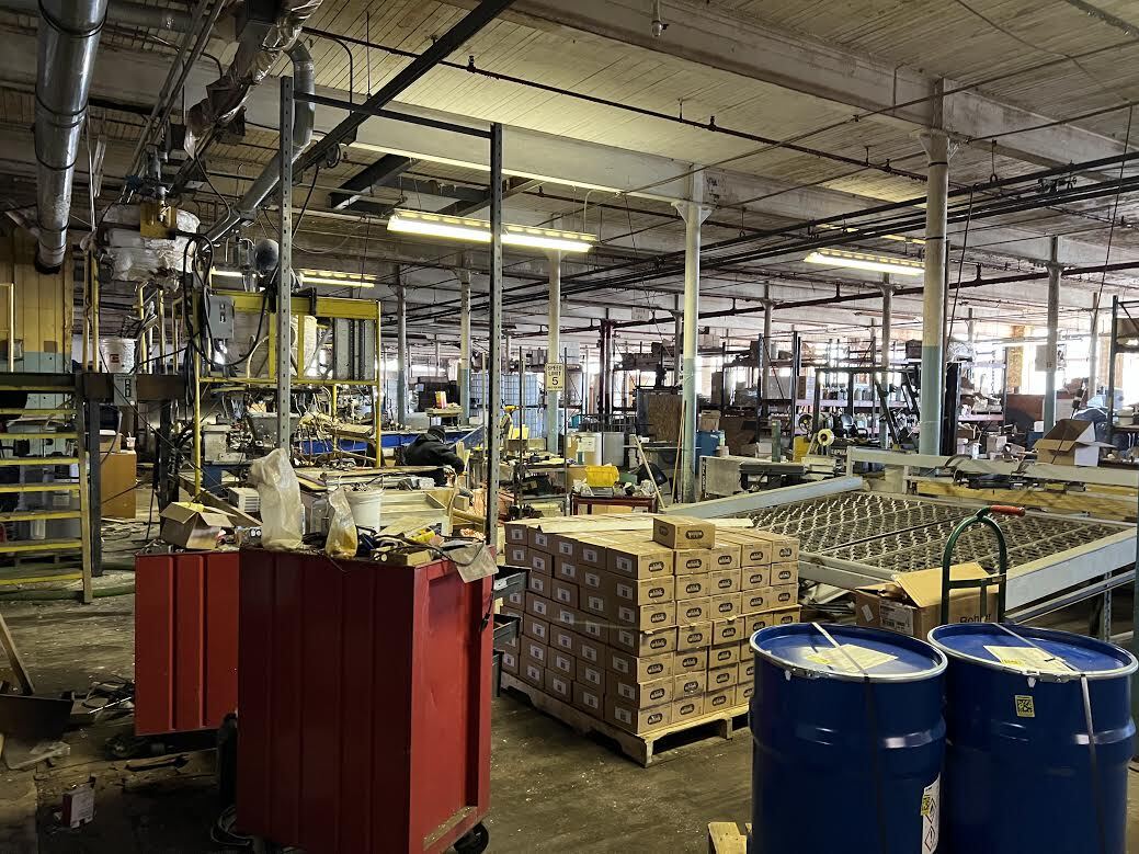 20 Privilege St, Woonsocket, RI 02895 192k SF Mill for sale