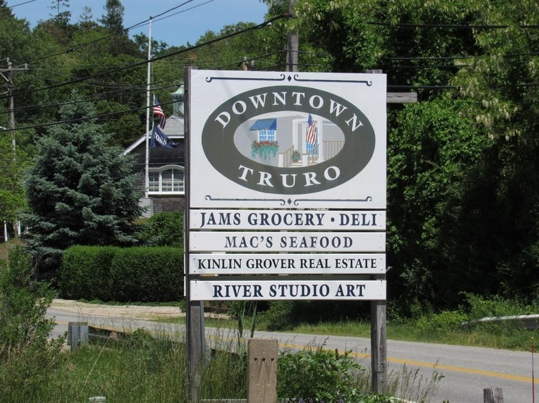 14 Truro Center Rd, Truro, MA for lease - Building Photo - Image 2 of 20