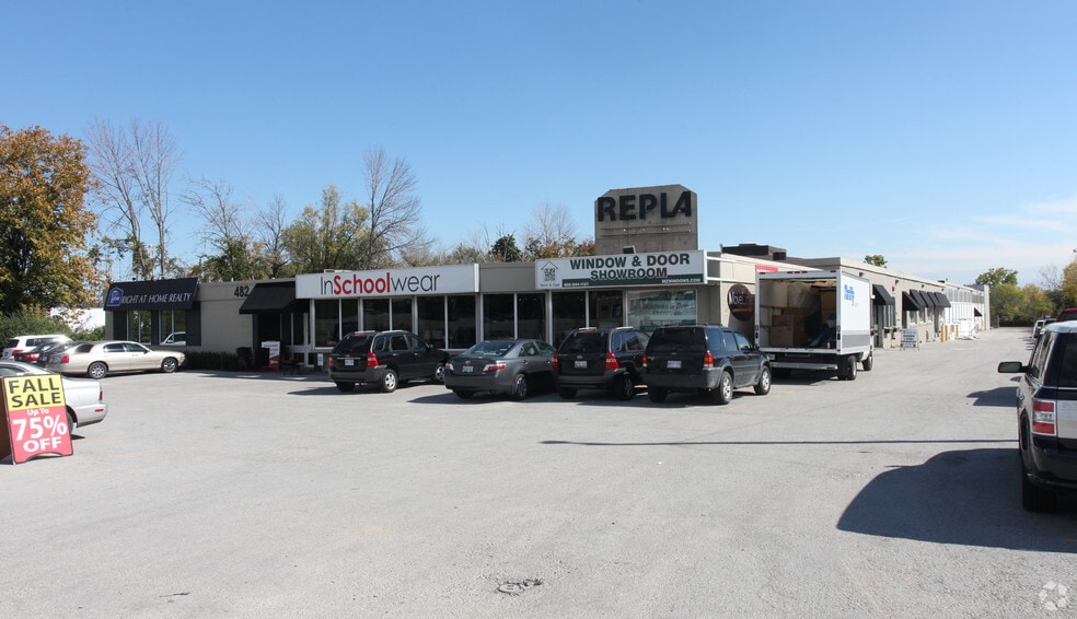 482 S Service Rd E, Oakville, ON for lease - Building Photo - Image 3 of 6