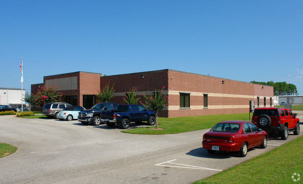 3320 Mclemore Dr, Pensacola, FL for lease - Building Photo - Image 2 of 4