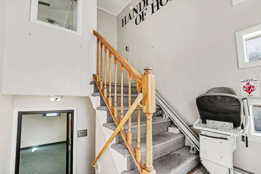 200 Westfall Rd, Rochester, NY for sale - Building Photo - Image 3 of 30