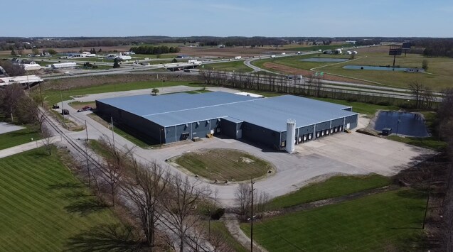 1400 Lunar Dr, Wapakoneta, OH for lease Building Photo- Image 1 of 3