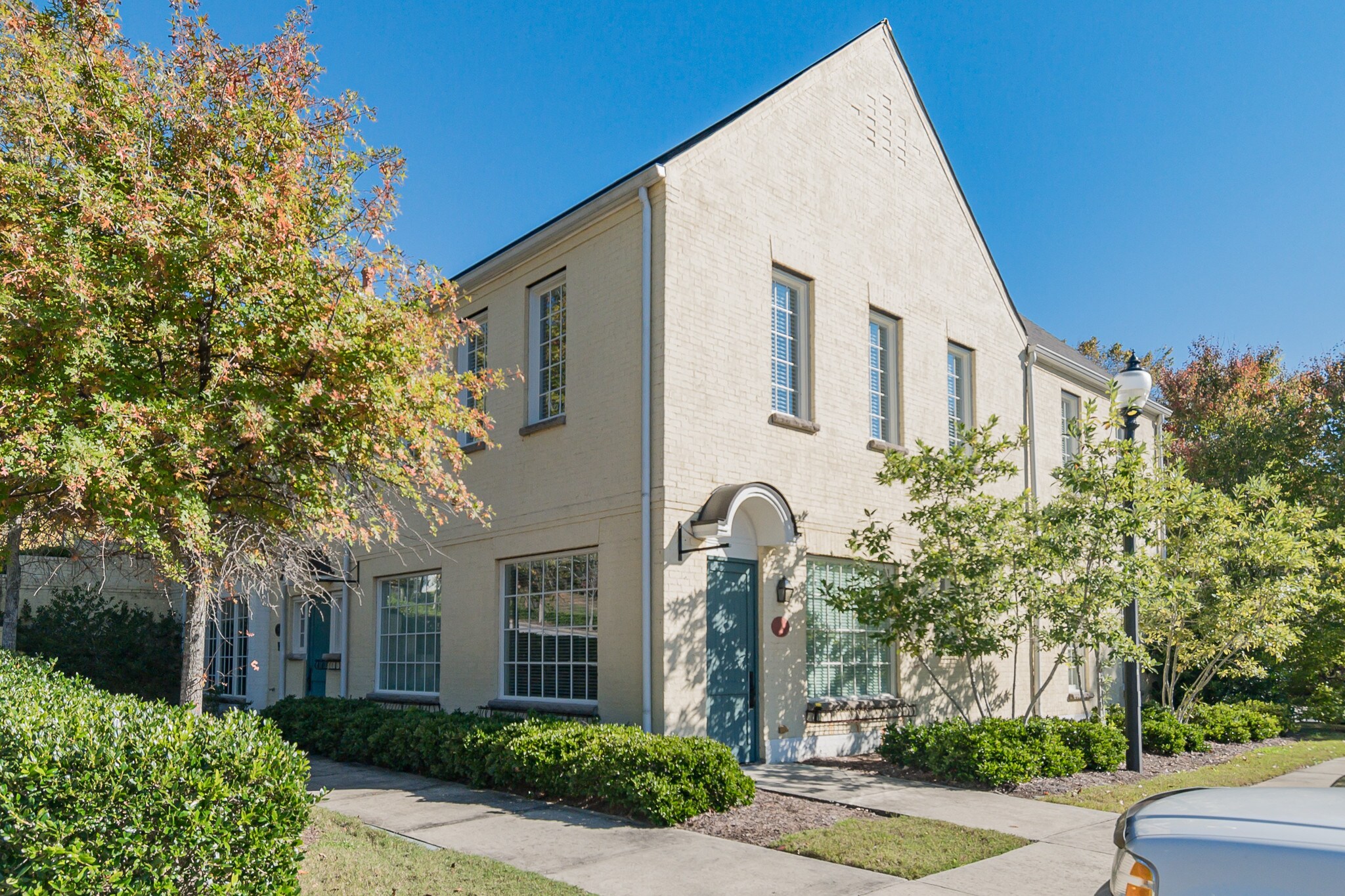 1011 Edenton St, Birmingham, AL 35242 Edenton Village Office