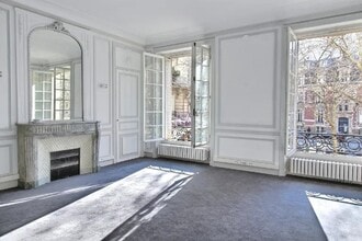 1 Rue De Chazelles, Paris for lease Interior Photo- Image 2 of 6