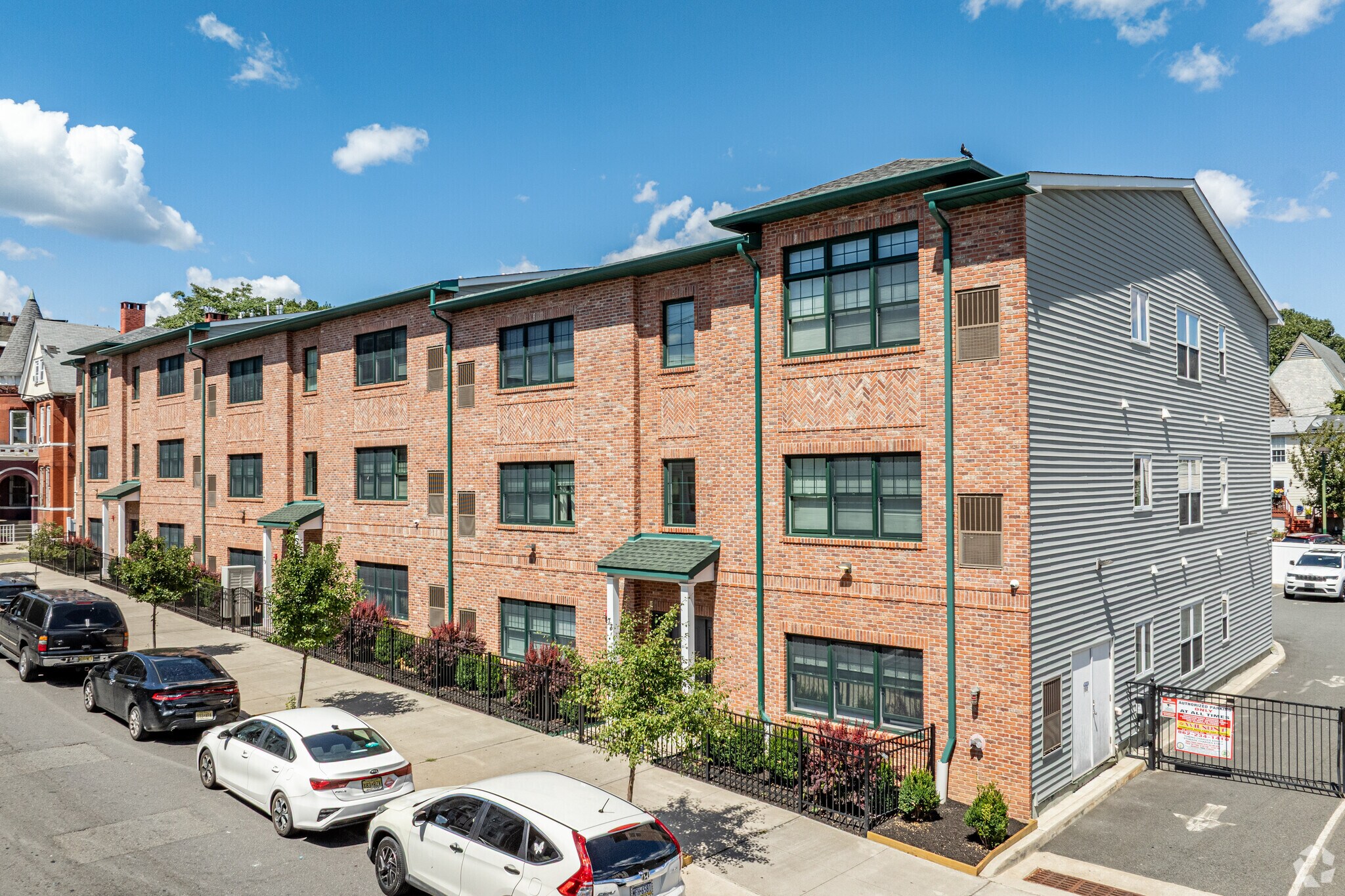 73-87 4th Ave, Newark, NJ for sale Primary Photo- Image 1 of 1