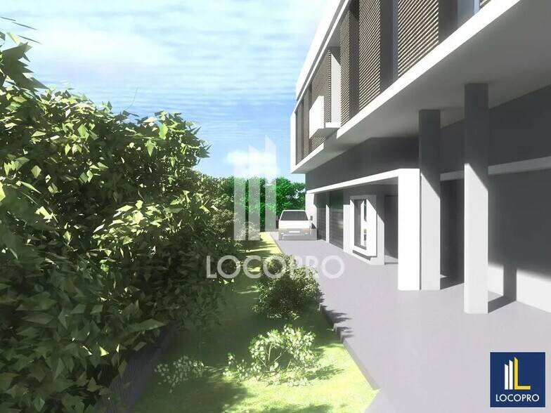 Flex in Mougins for lease - Building Photo - Image 3 of 4