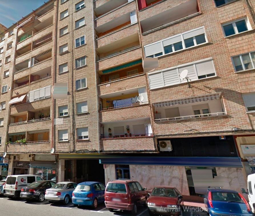 Retail in Béjar for lease Building Photo- Image 1 of 5