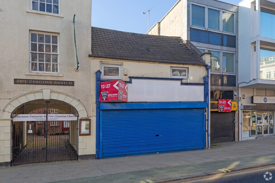 61 Hall Gate, Doncaster, DN1 3PB