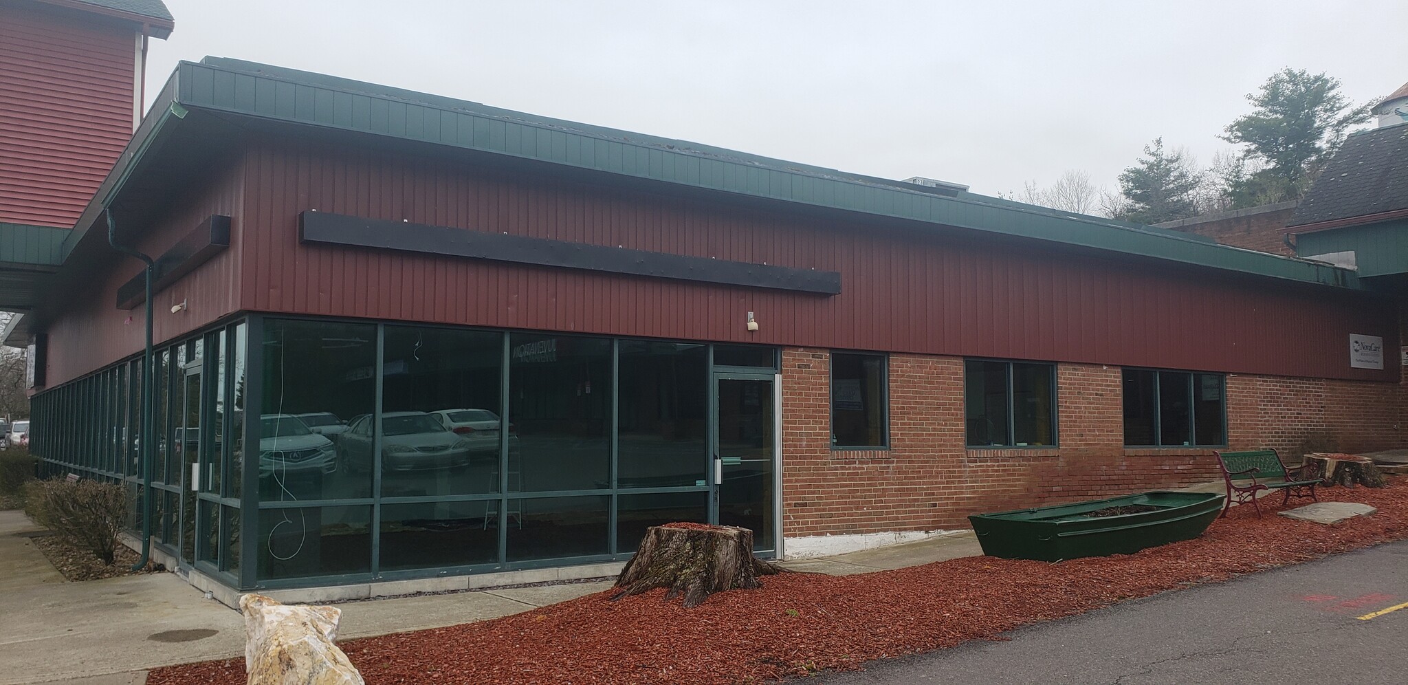 1100 Twin Stacks Dr, Dallas, PA for lease Building Photo- Image 1 of 3