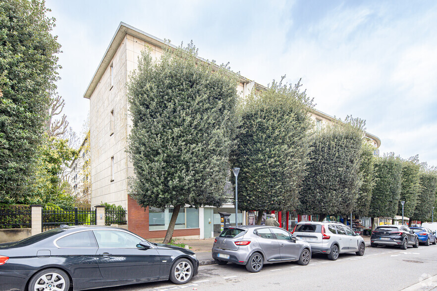 Multifamily in 21-25 Rue Claude Dalsème, Meudon for sale - Building Photo - Image 2 of 2
