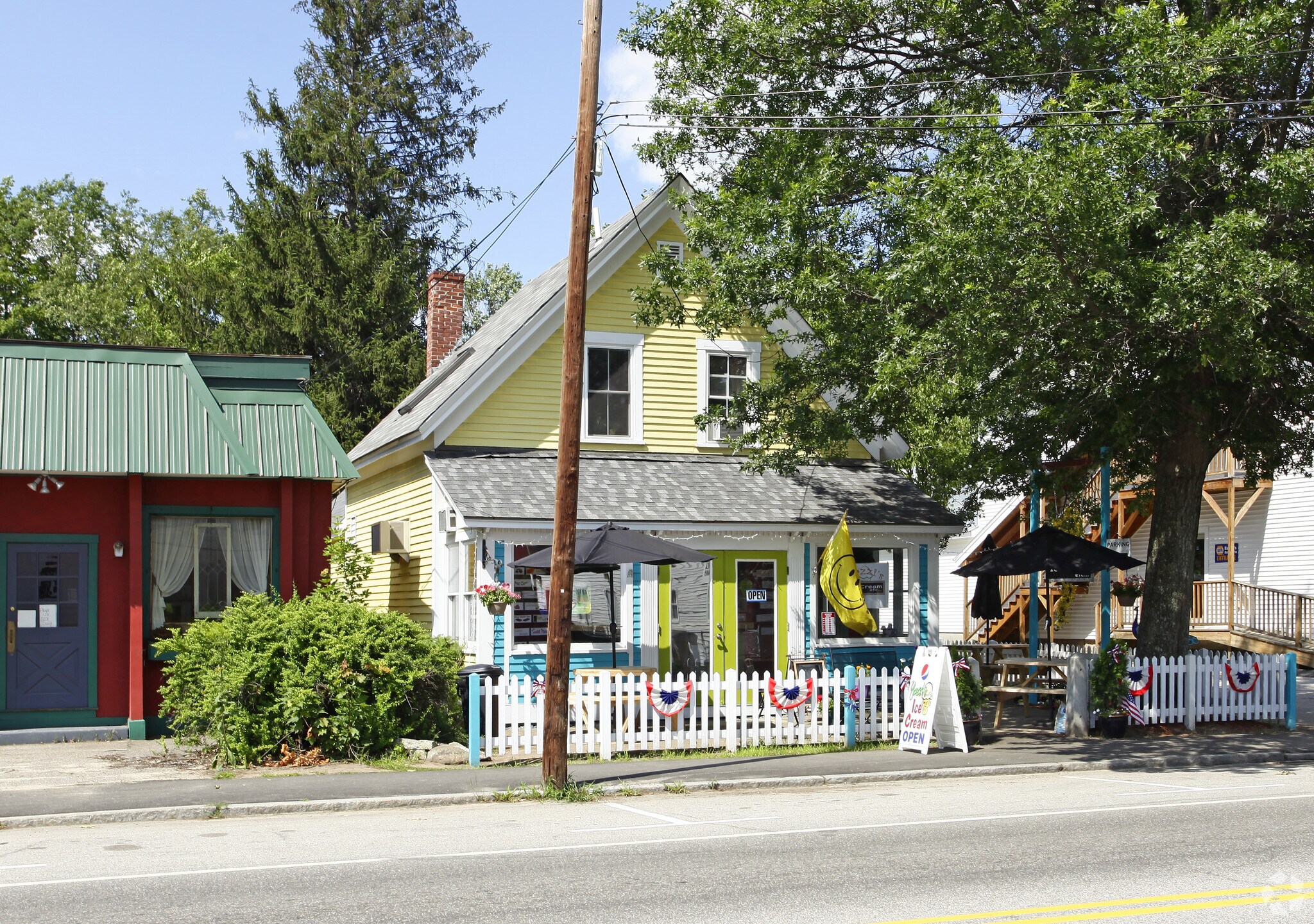76 Main St, Conway, NH for sale Primary Photo- Image 1 of 1