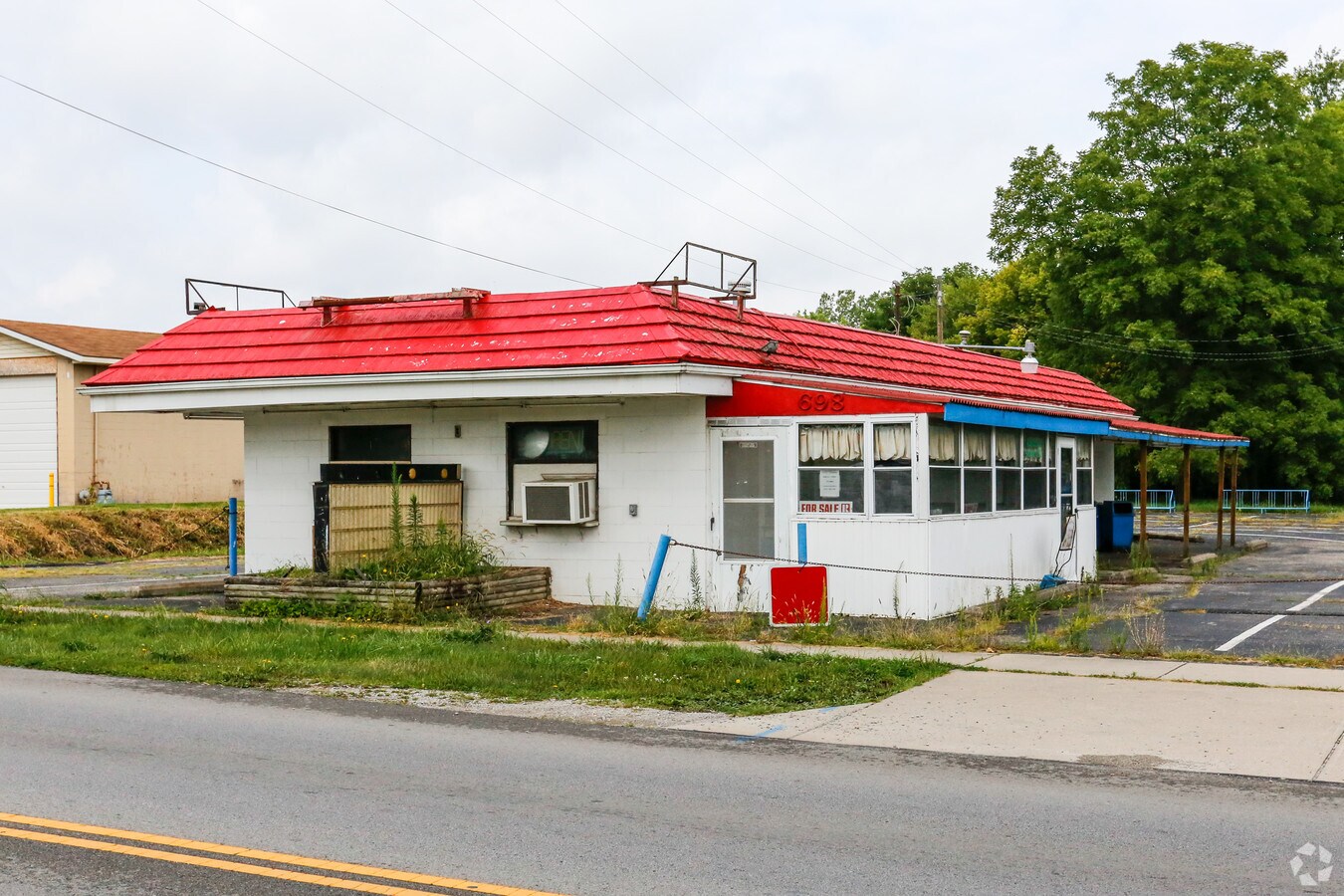 698 Cincinnati Ave, Xenia, OH 45385 | LoopNet
