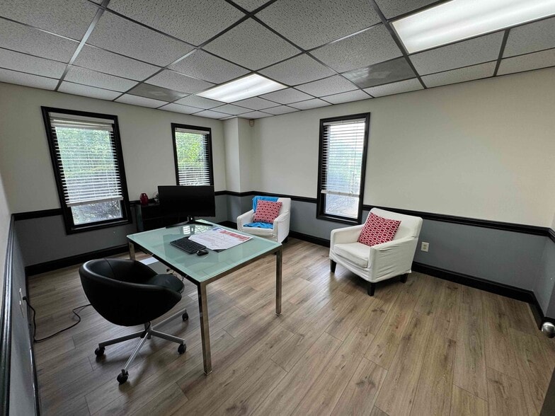 105 Corporate Blvd, Indian Trail, NC for sale - Building Photo - Image 3 of 16