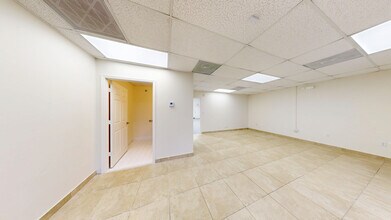 4500 N Powerline Rd, Deerfield Beach, FL for lease Matterport 3D Scan- Image 1 of 8